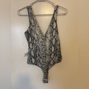 Lulus body suit v cut